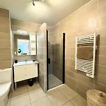 Spacieux Duplex De Standing Avec Piscine&parking *