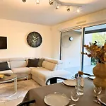 Lägenhet Spacieux Duplex De Standing Avec Piscine & Parking Saint-Raphaël