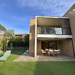 Spacieux Duplex De Standing Avec Piscine & Parking Lägenhet