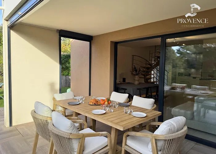 Apartment Spacieux Duplex De Standing Avec Piscine & Parking